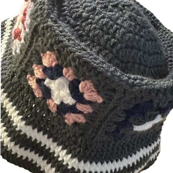 NEW Hand Crochet Boho Unisex Granny Squares Bucket Hat main image 6